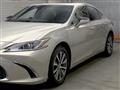 2019 Lexus ES
