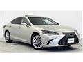 2019 Lexus ES