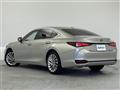 2019 Lexus ES