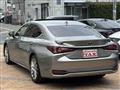 2019 Lexus ES