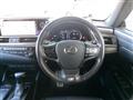 2019 Lexus ES