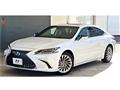 2019 Lexus ES