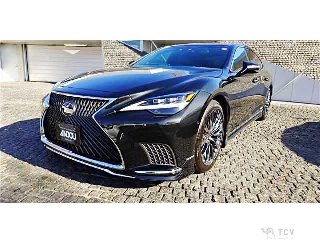 2022 Lexus LS