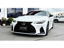 2025 Lexus IS