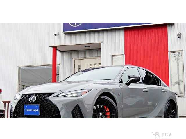 2023 Lexus IS