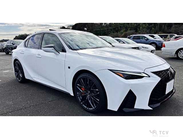 2023 Lexus IS