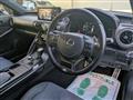 2022 Lexus IS