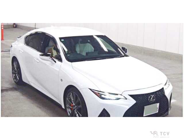 2022 Lexus IS