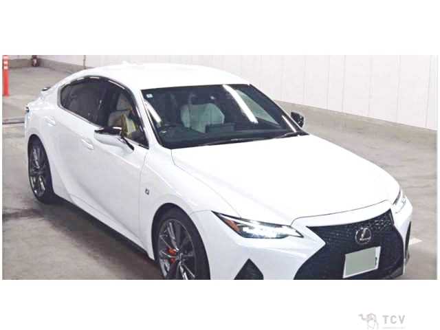 2022 Lexus IS