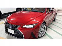 2021 Lexus IS