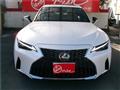 2021 Lexus IS