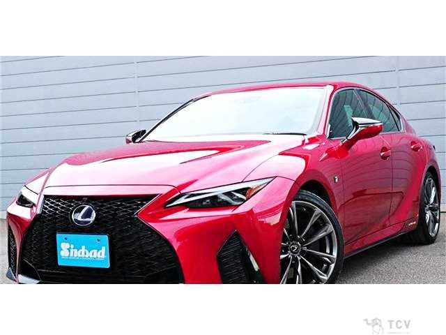 2021 Lexus IS