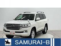 2020 Toyota Land Cruiser