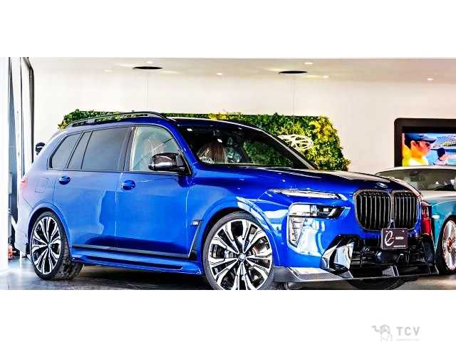 2023 BMW X7