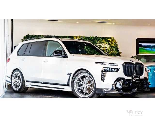 2023 BMW X7