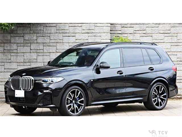 2022 BMW X7
