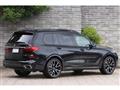 2022 BMW X7