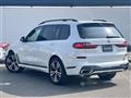 2021 BMW X7