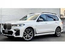 2020 BMW X7