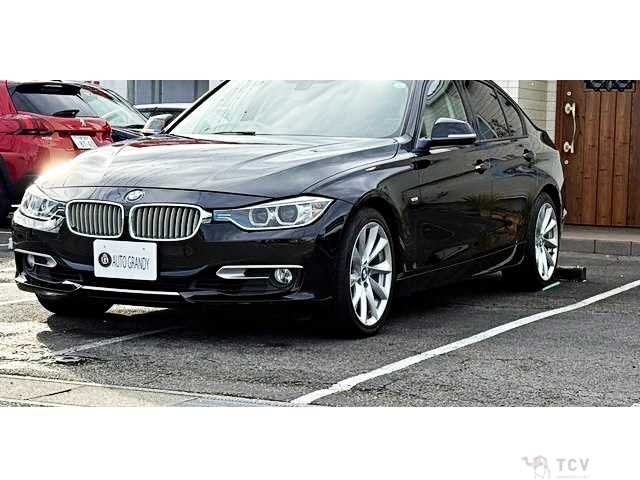 2013 BMW 3 Series