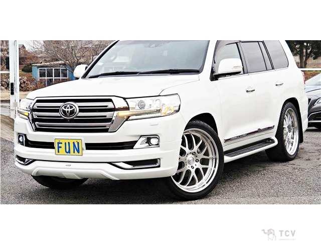 2016 Toyota Land Cruiser