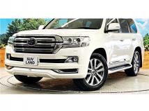 2018 Toyota Land Cruiser