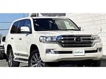 2018 Toyota Land Cruiser