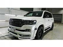 2018 Toyota Land Cruiser