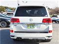 2018 Toyota Land Cruiser
