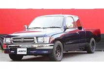 1999 Toyota Hilux