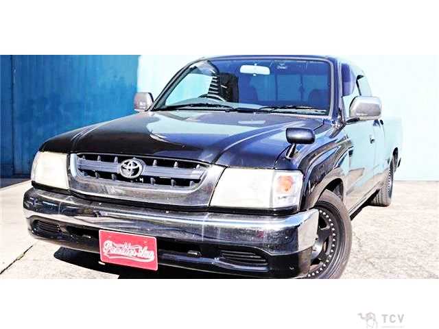 2002 Toyota Hilux