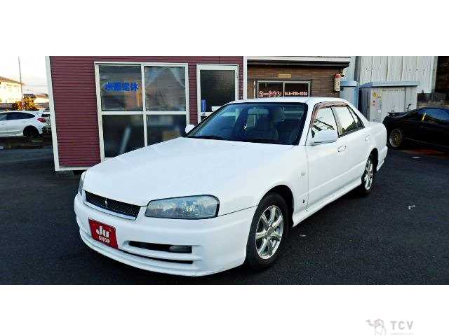 2000 Nissan Skyline
