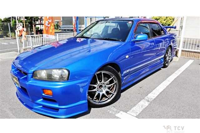 2000 Nissan Skyline