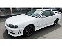 1999 Nissan Skyline