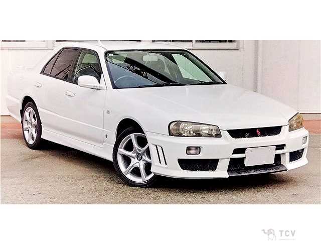 2000 Nissan Skyline