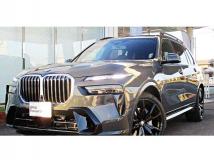 2025 BMW X7