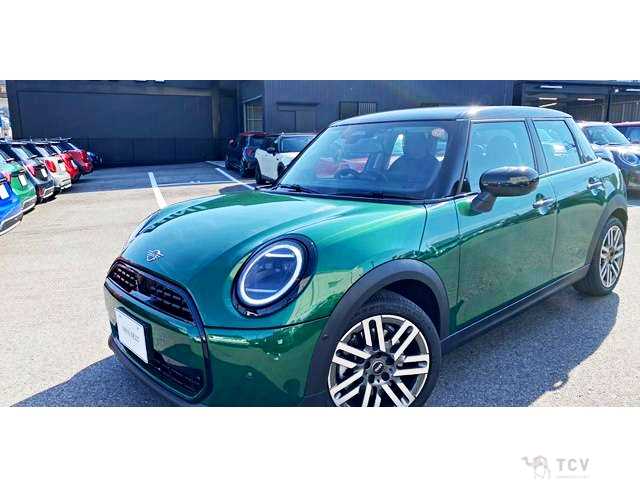 2025 BMW MINI Cooper