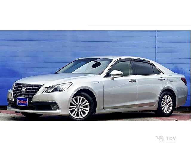 2013 Toyota Crown