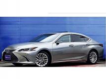 2019 Lexus ES