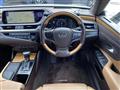 2019 Lexus ES