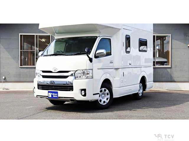 2020 Toyota Hiace Wagon