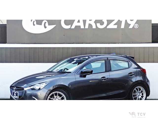 2017 Mazda Demio