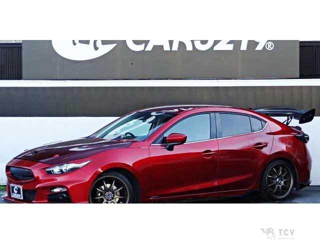 2018 Mazda Axela