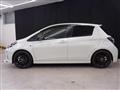 2017 Toyota Vitz
