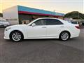 2014 Toyota Crown Hybrid