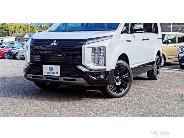 2025 Mitsubishi Delica D5