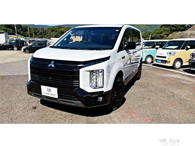2025 Mitsubishi Delica D5
