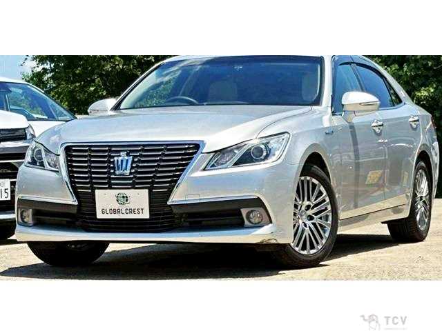 2015 Toyota Crown