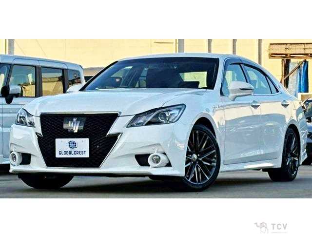 2015 Toyota Crown Hybrid