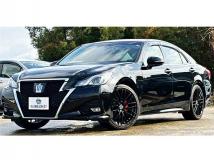 2016 Toyota Crown Hybrid